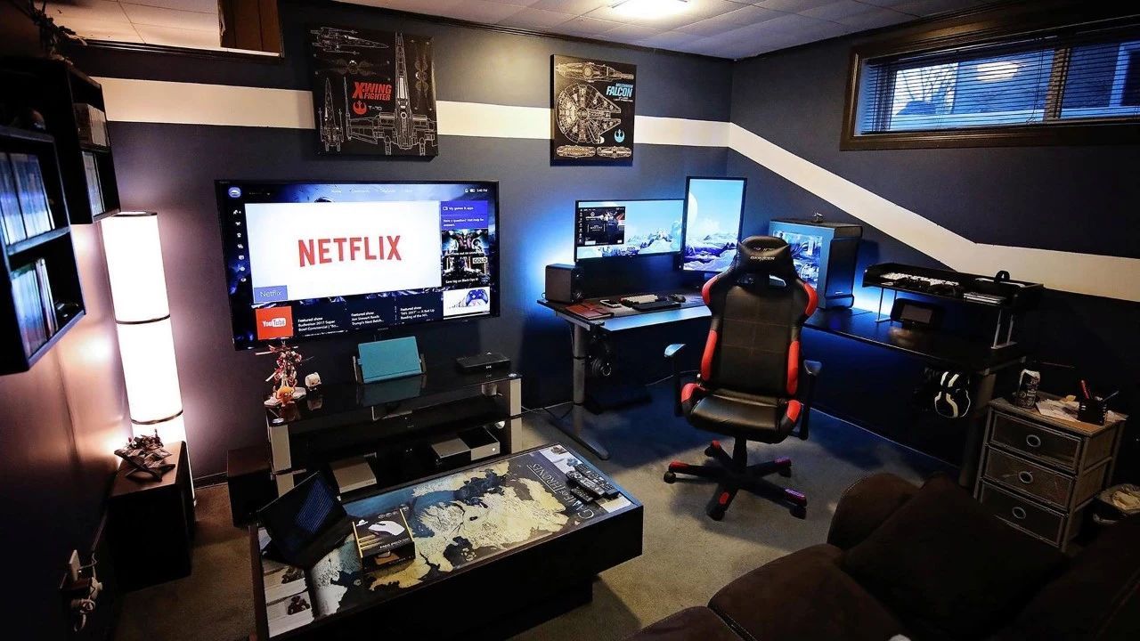 IG奪冠夜，電競(jìng)主題電腦房酷炫燈光效果全解析